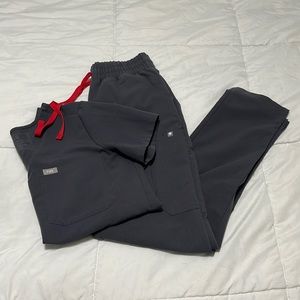 XS FIGS CHARCOAL SCRUBS